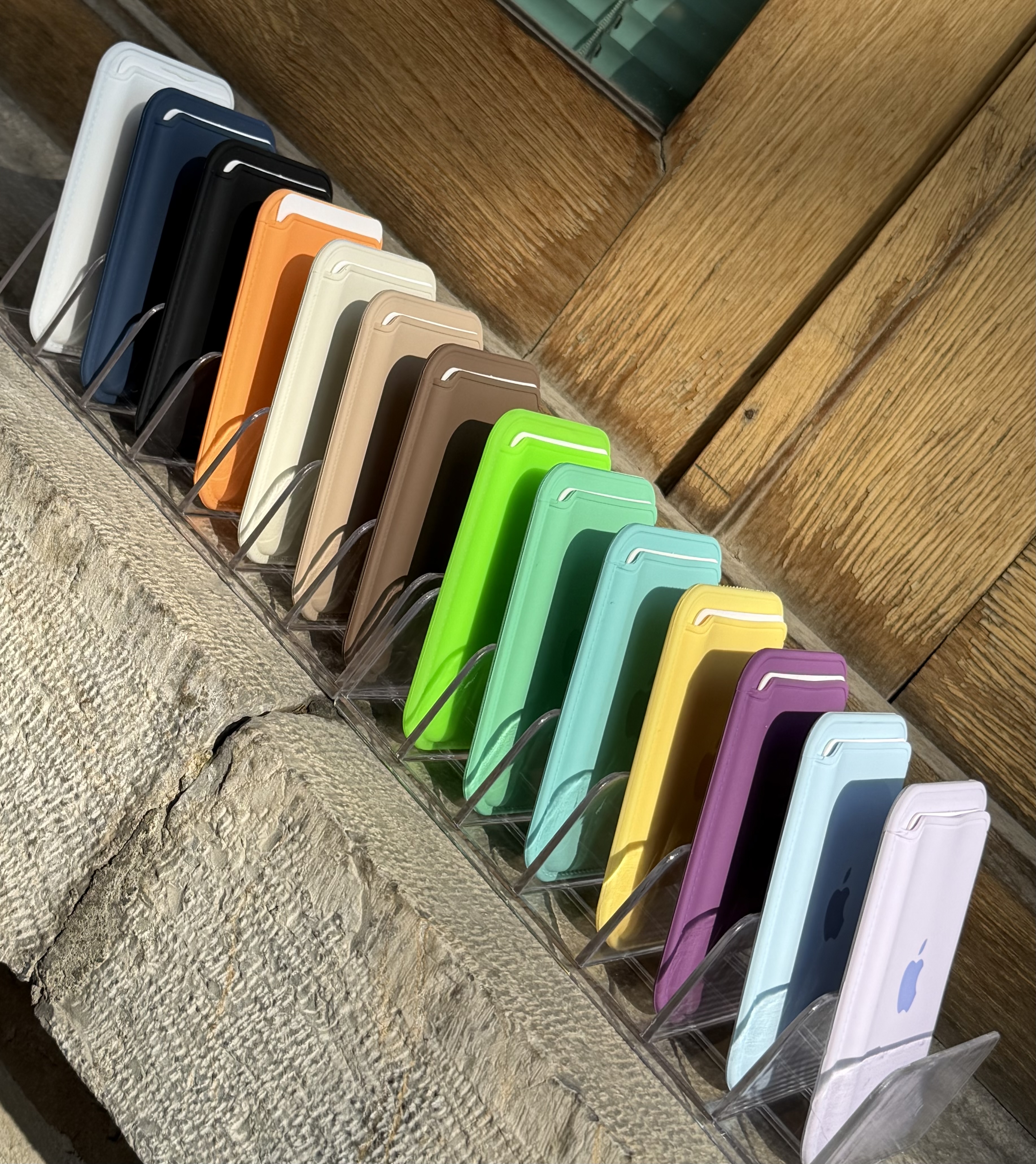 ولت سیلیکونی ( جاکارتی مگ سیف )