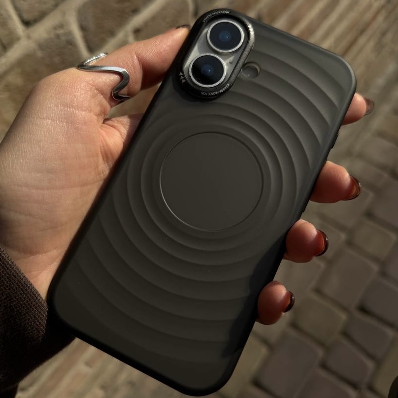 کاور آیفون variant metal