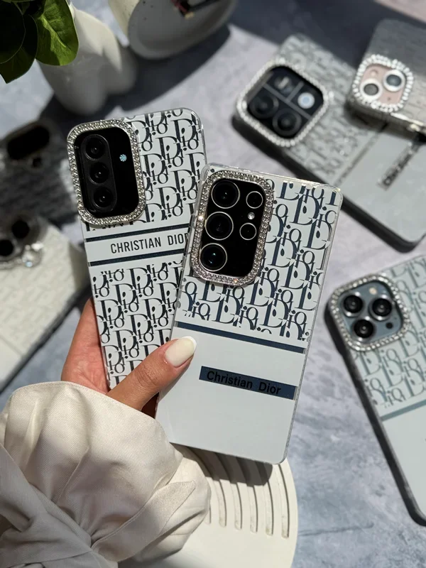قاب گوشی سامسونگ White Christian Dior دور لنز نگین