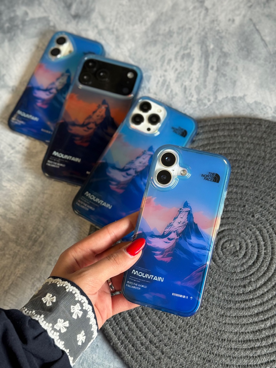 قاب آیفون mountain sunset