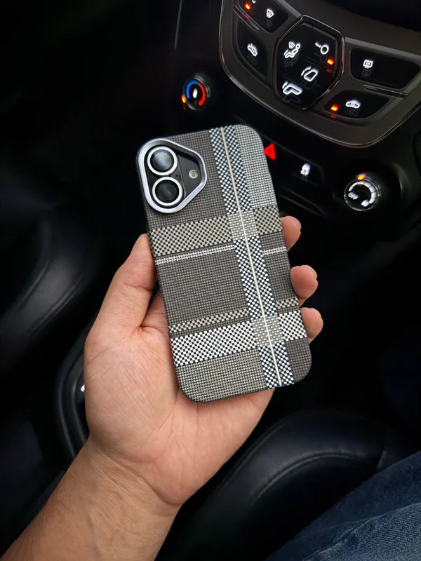 کاور گوشی آیفون Black british style