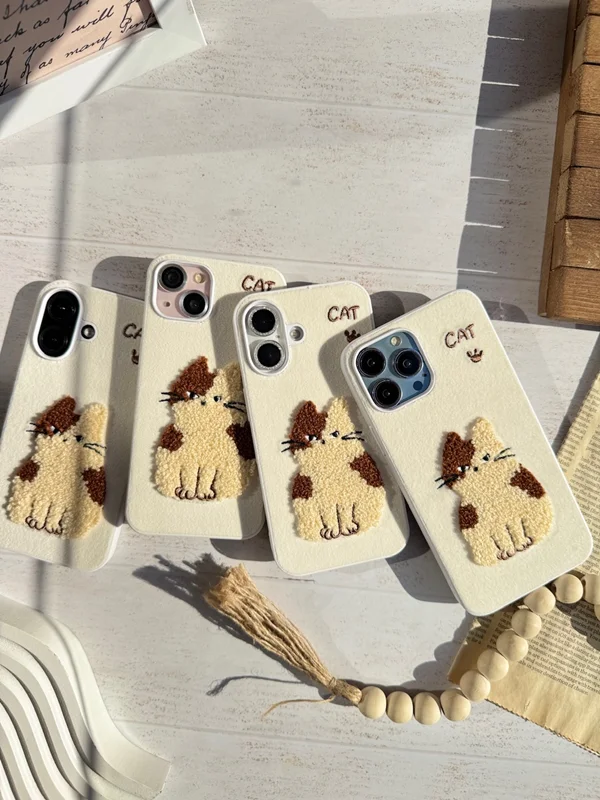 قاب گوشی آیفون پیشی پشمی