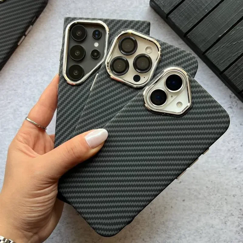 قاب گوشی آیفون carbonix