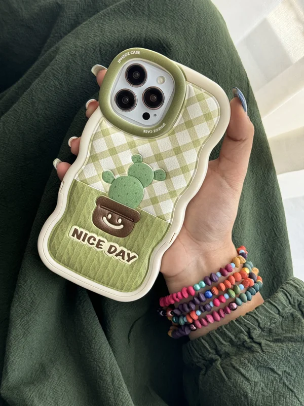 قاب موبایل آیفون کاکتوس سبز روز خوب پایه استندشو